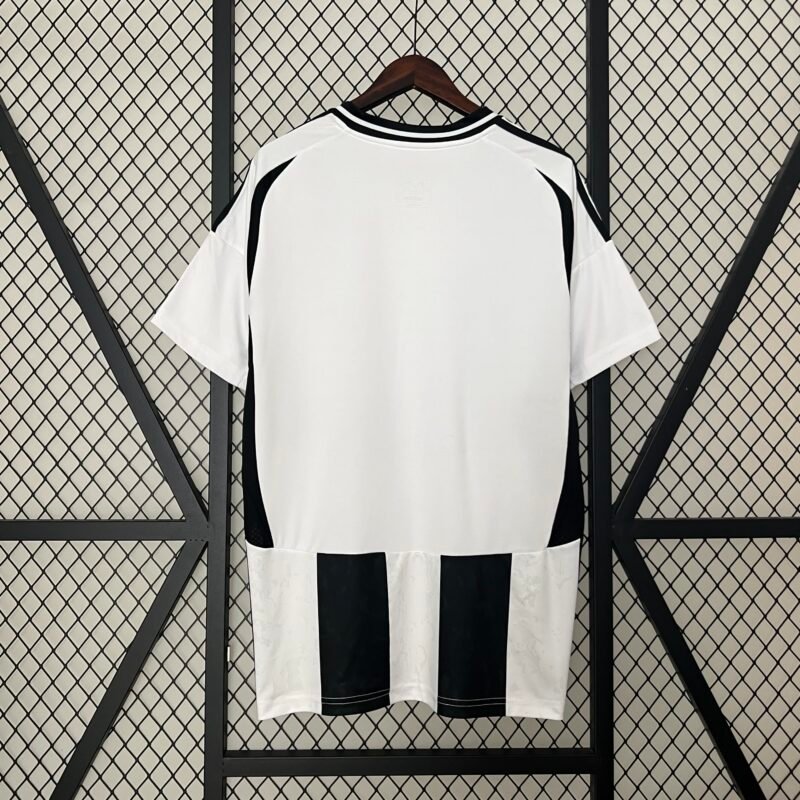 Juventus Home Jersey 2024-2025 (Fan Version) - Image 10