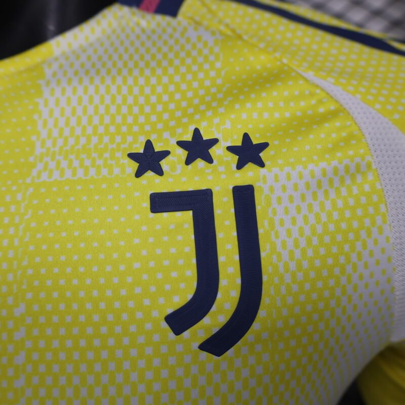 Juventus Away Jersey 2024/2025 (Player Version) - Image 2