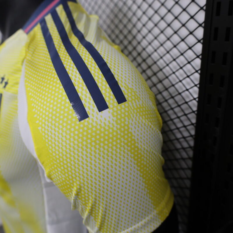 Juventus Away Jersey 2024/2025 (Player Version) - Image 3
