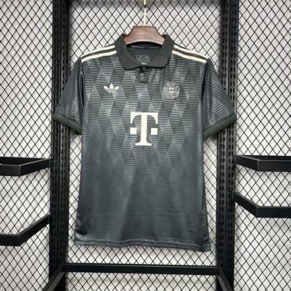 Bayern Munich Oktoberfest Jersey 2024/2025 (Fan Version)