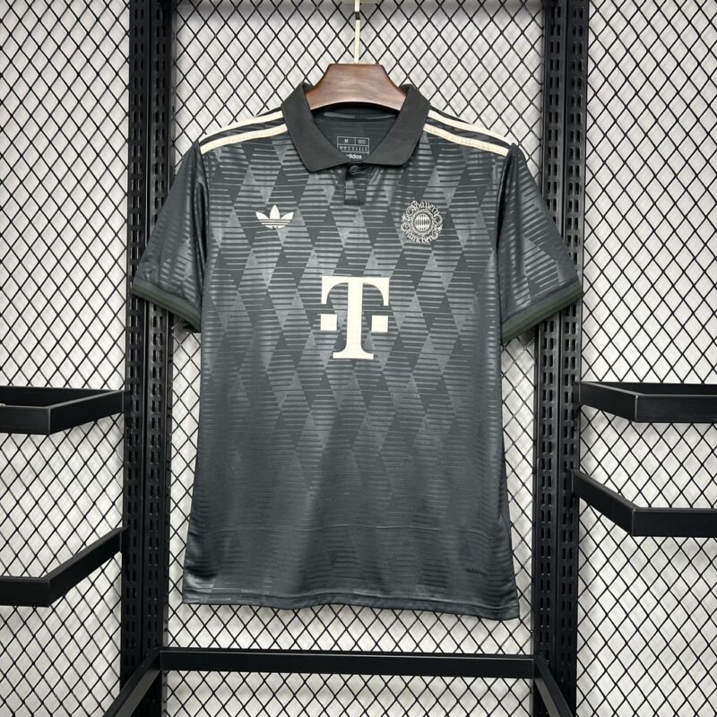 Bayern Munich Oktoberfest Jersey 2024/2025 (Fan Version)