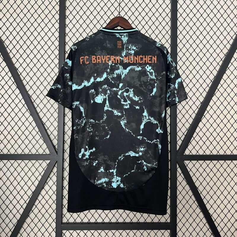 Bayern Munich Away Jersey 2024/2025 (Fan Version) - Image 2