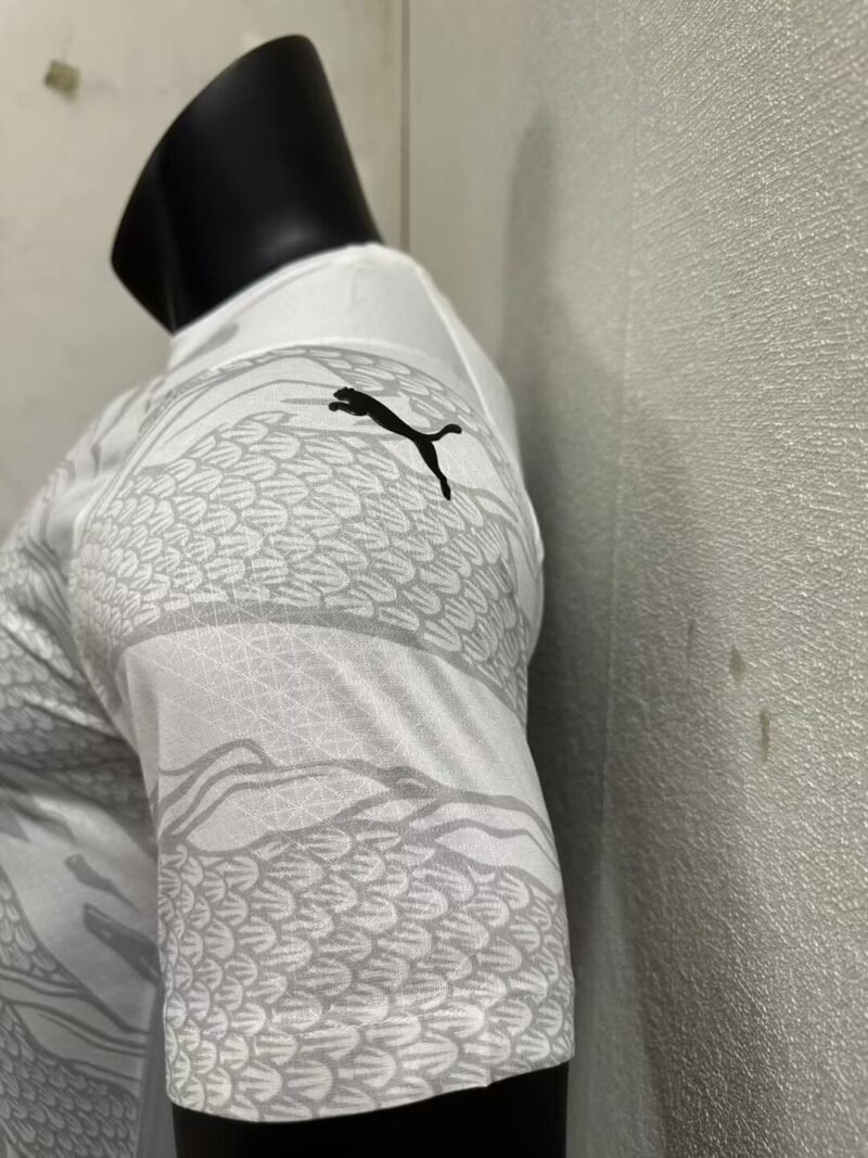 Manchester City Year of the Dragon Special Player Edition Jersey 2024/2025 (Player Version) - Image 6