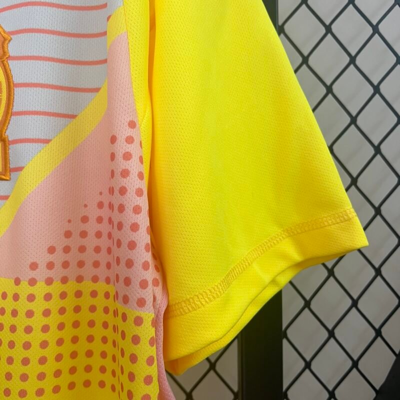 Mexico Yellow Goal Keeper Jersey 2024 (Fan Version) - Image 9