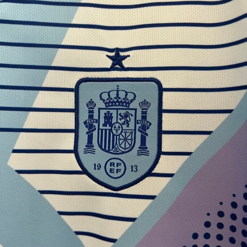 Spain Home Goal Keeper Jersey 2024 (Fan Version) - Image 5
