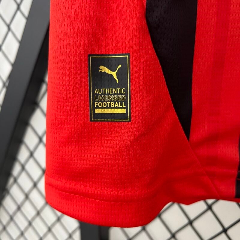 AC Milan Home Jersey 2024-2025 (Fan Version) - Image 2