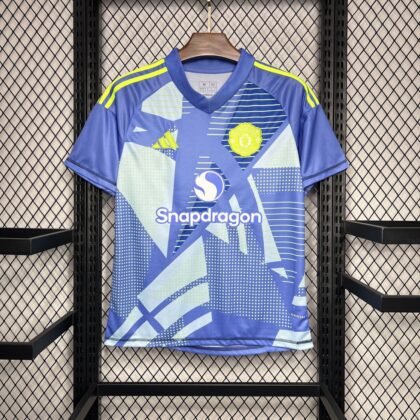 Manchester United Home Goal Keeper Jersey 2024/2025 (Fan Version)