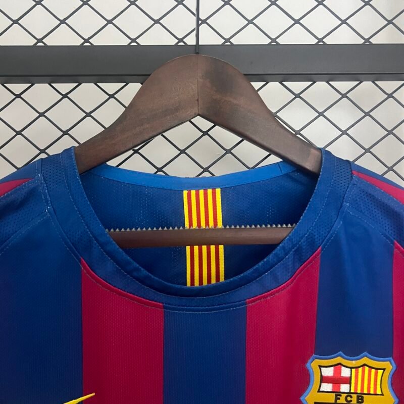 Barcelona Home Jersey 2005/2006 (Retro) - Image 7