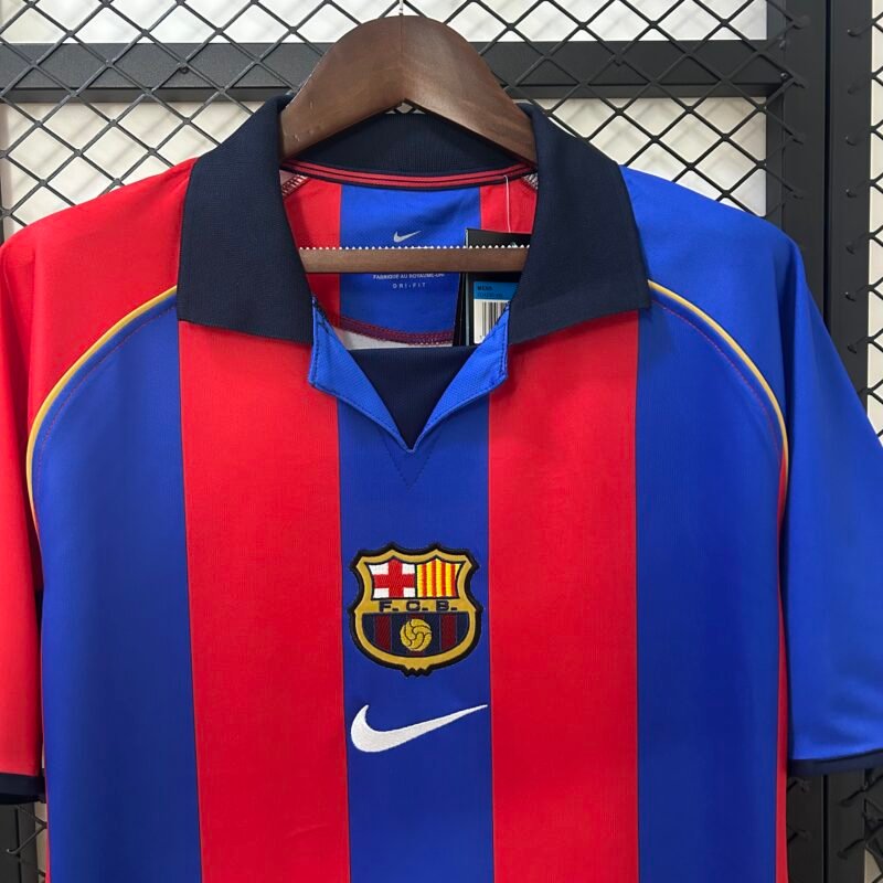 Barcelona Home Jersey 2001/2002 (Retro) - Image 6