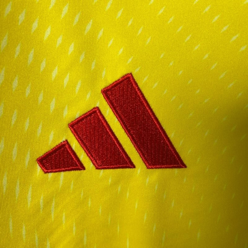 Arsenal Home Goal Keeper Jersey 2025/2026 (Fan Version) - Image 7